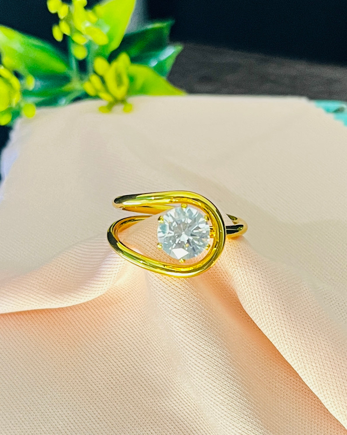 Sculpted Loop Solitaire Ring