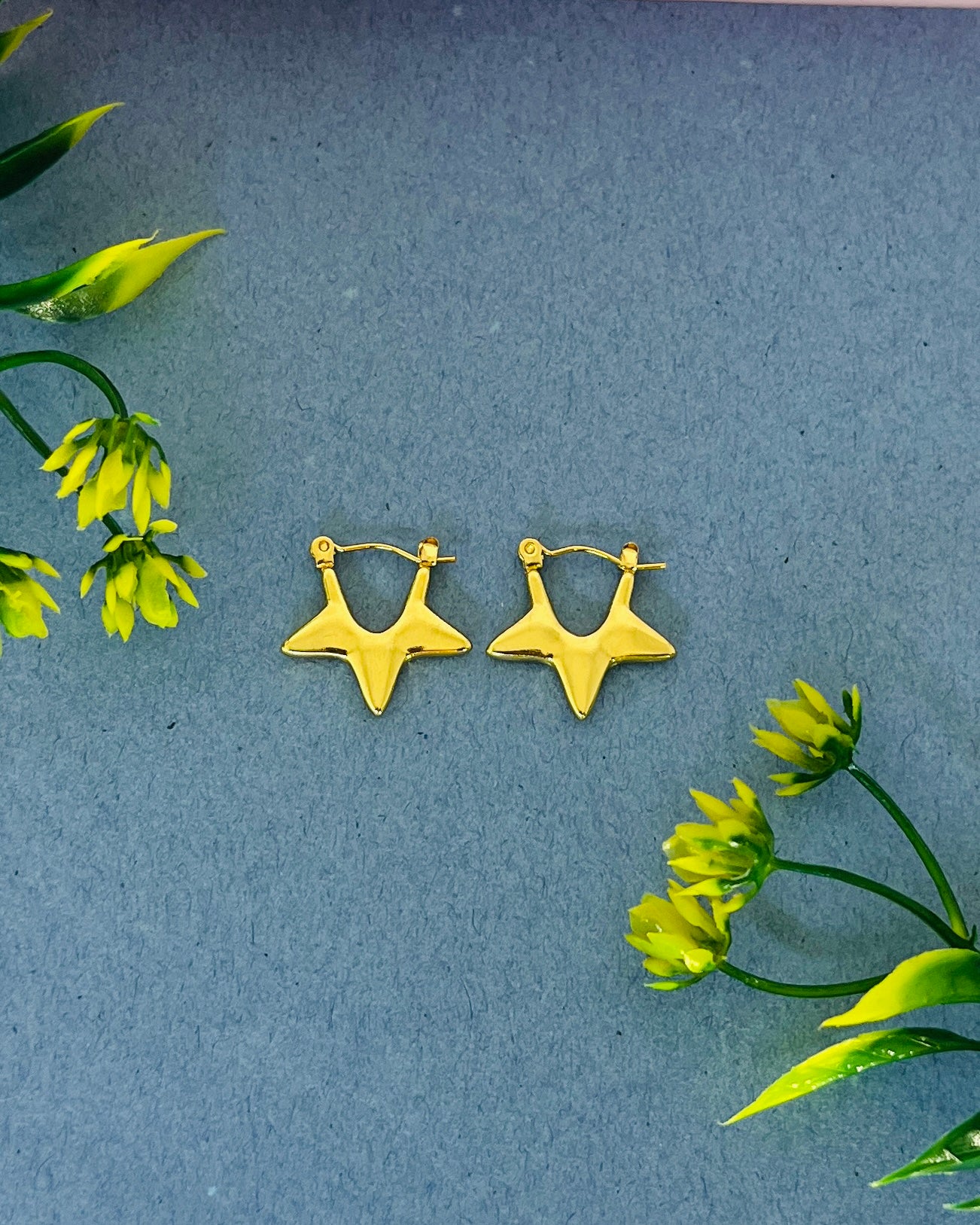 Stellar Open-Star Gold Hoops