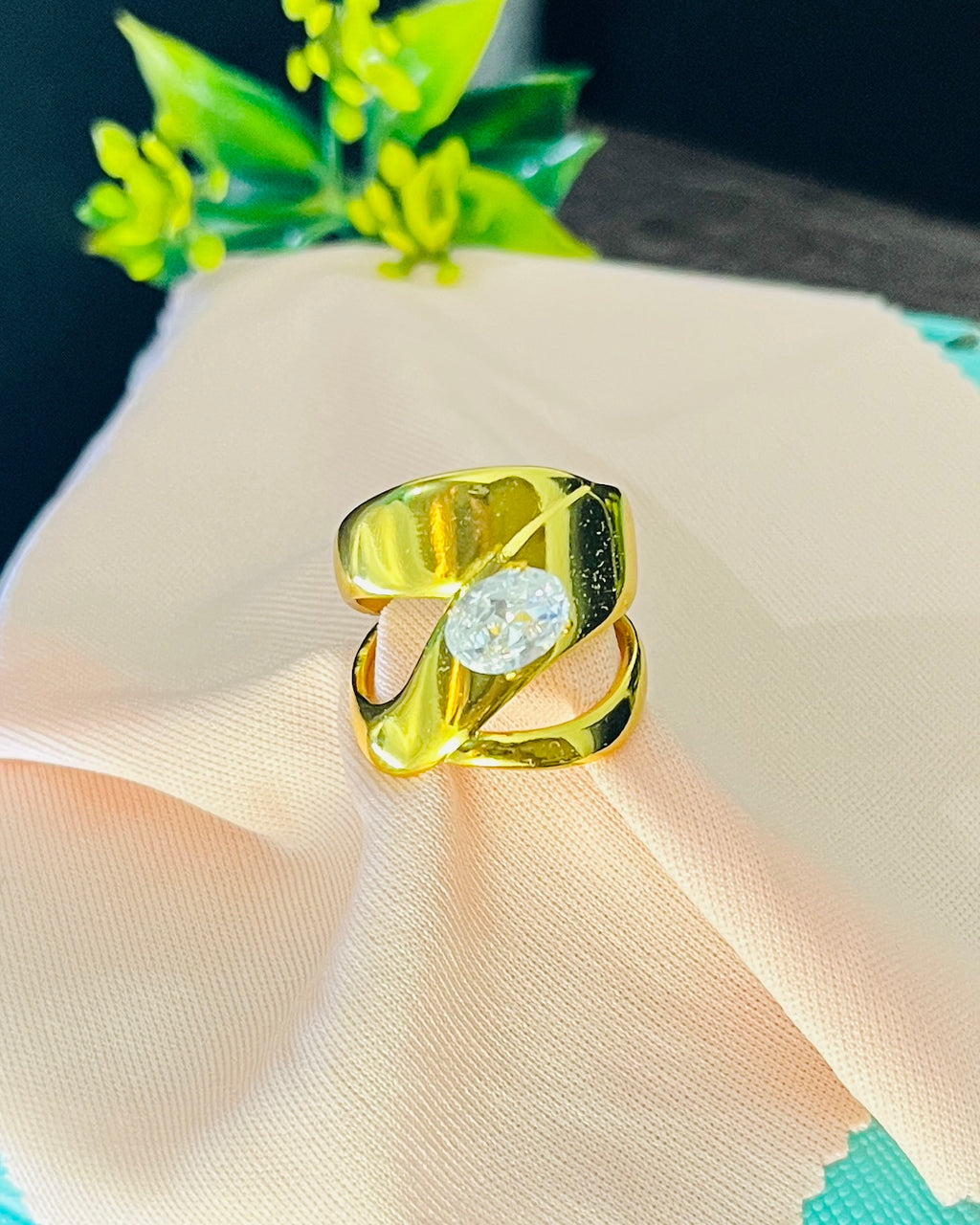 Wide Diagonal Slash Oval Ring