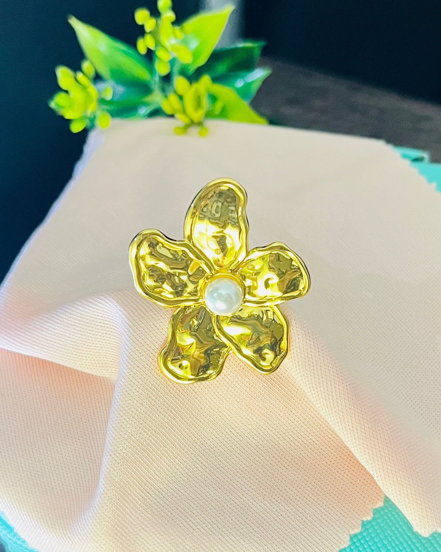Hammered Gold Floral Ring