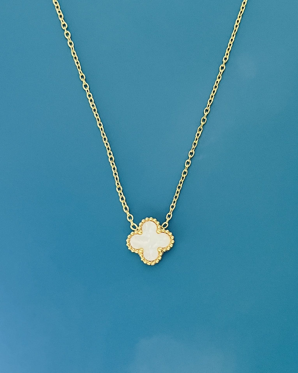 White & Black Clover Pendant Necklace