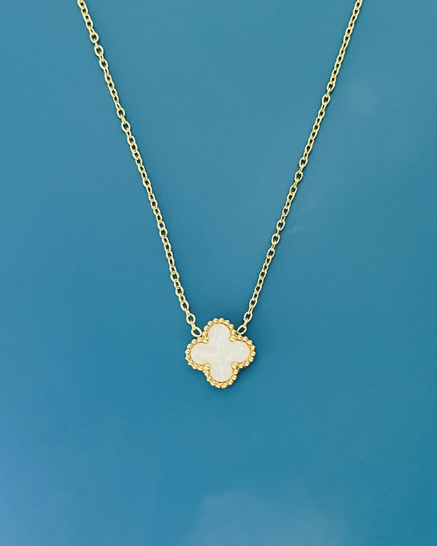 White & Black Clover Pendant Necklace