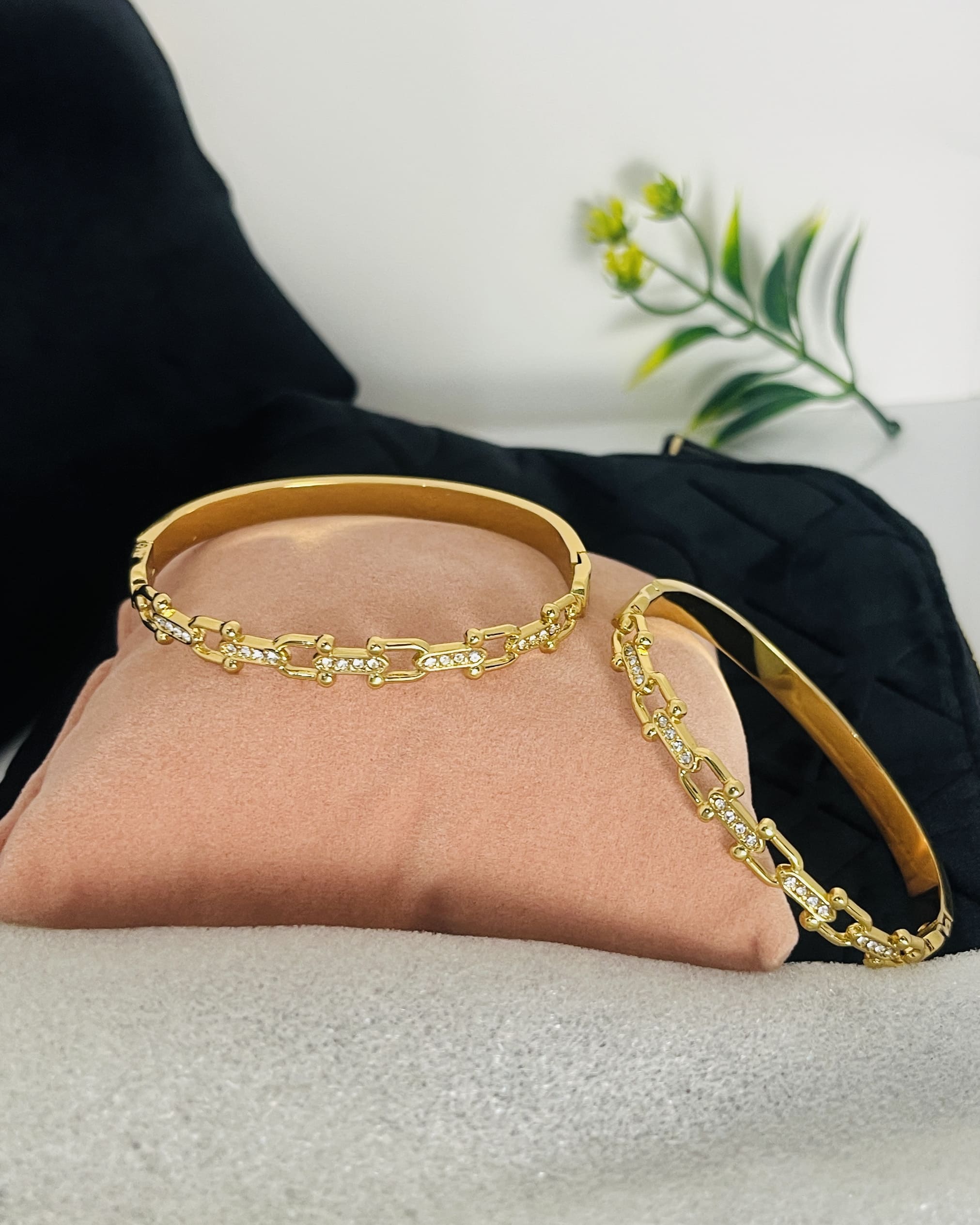 Luxe Chain Crystal Kada(2-6)