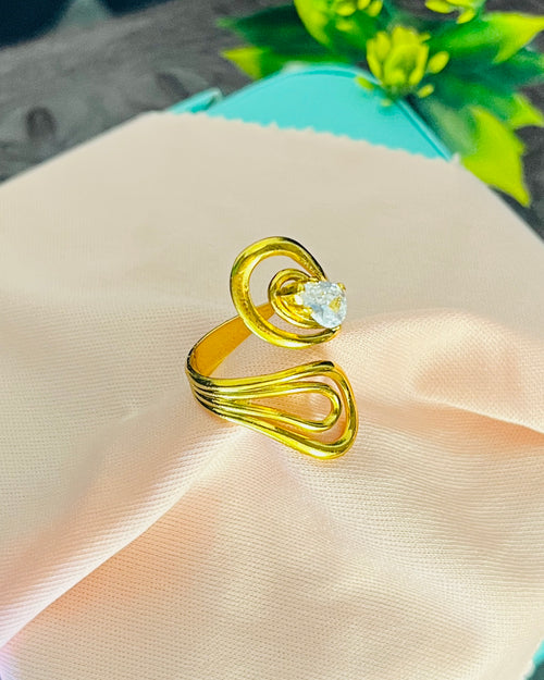 Abstract Petal Drop Ring
