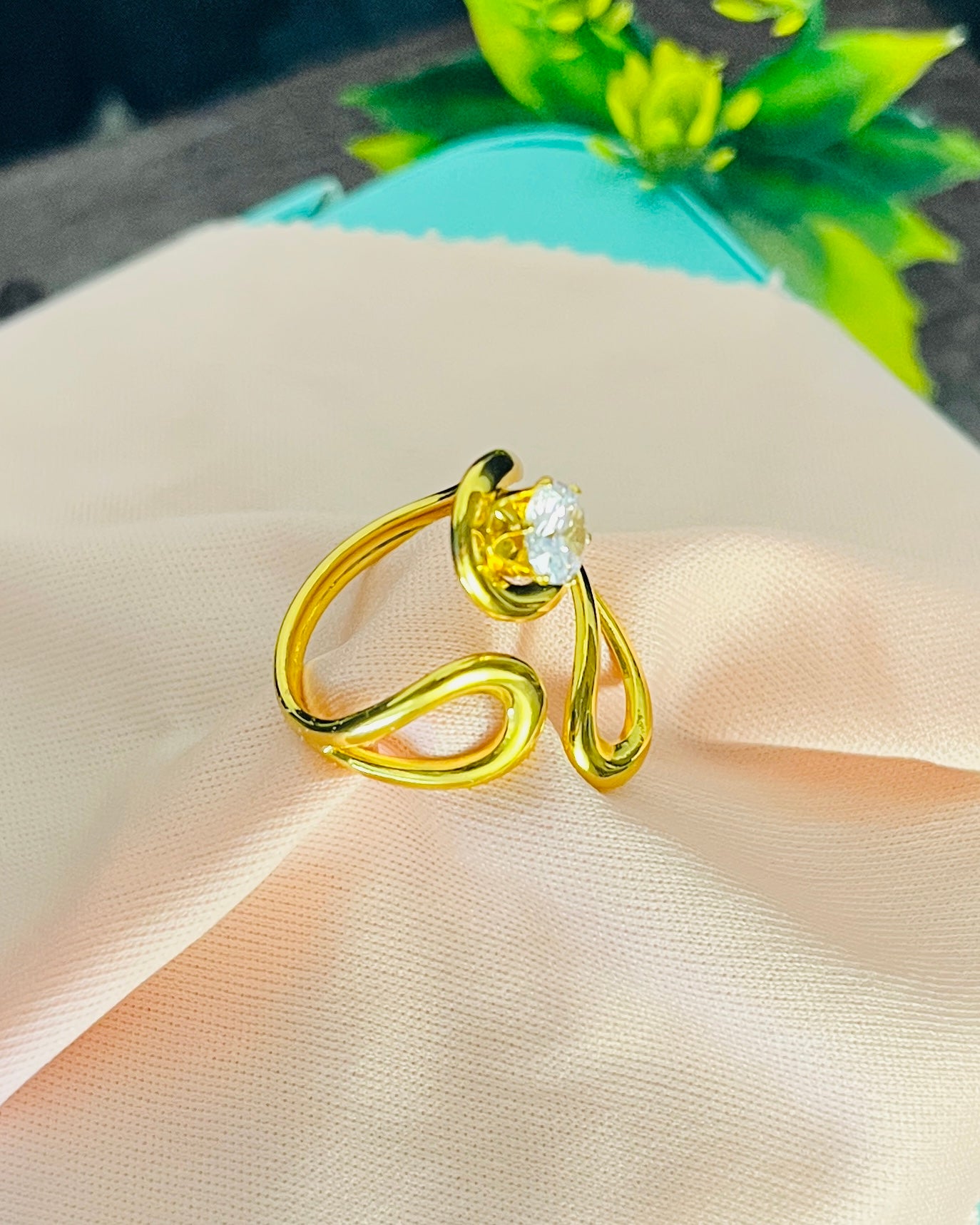 Teardrop Aura Crystal Ring