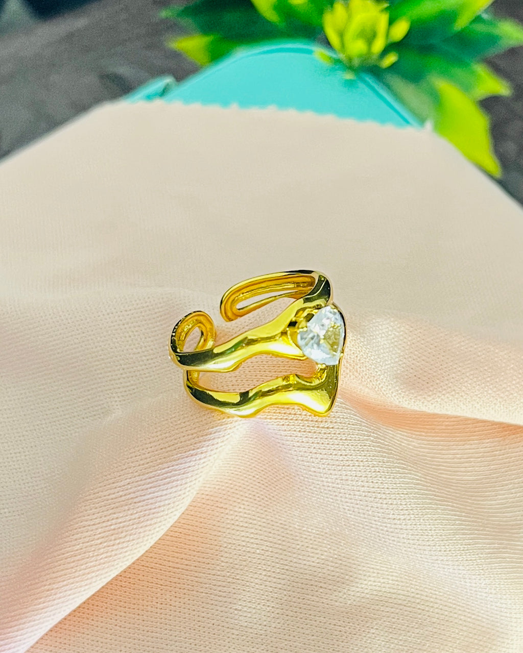 Sculpted Wishbone Heart Ring